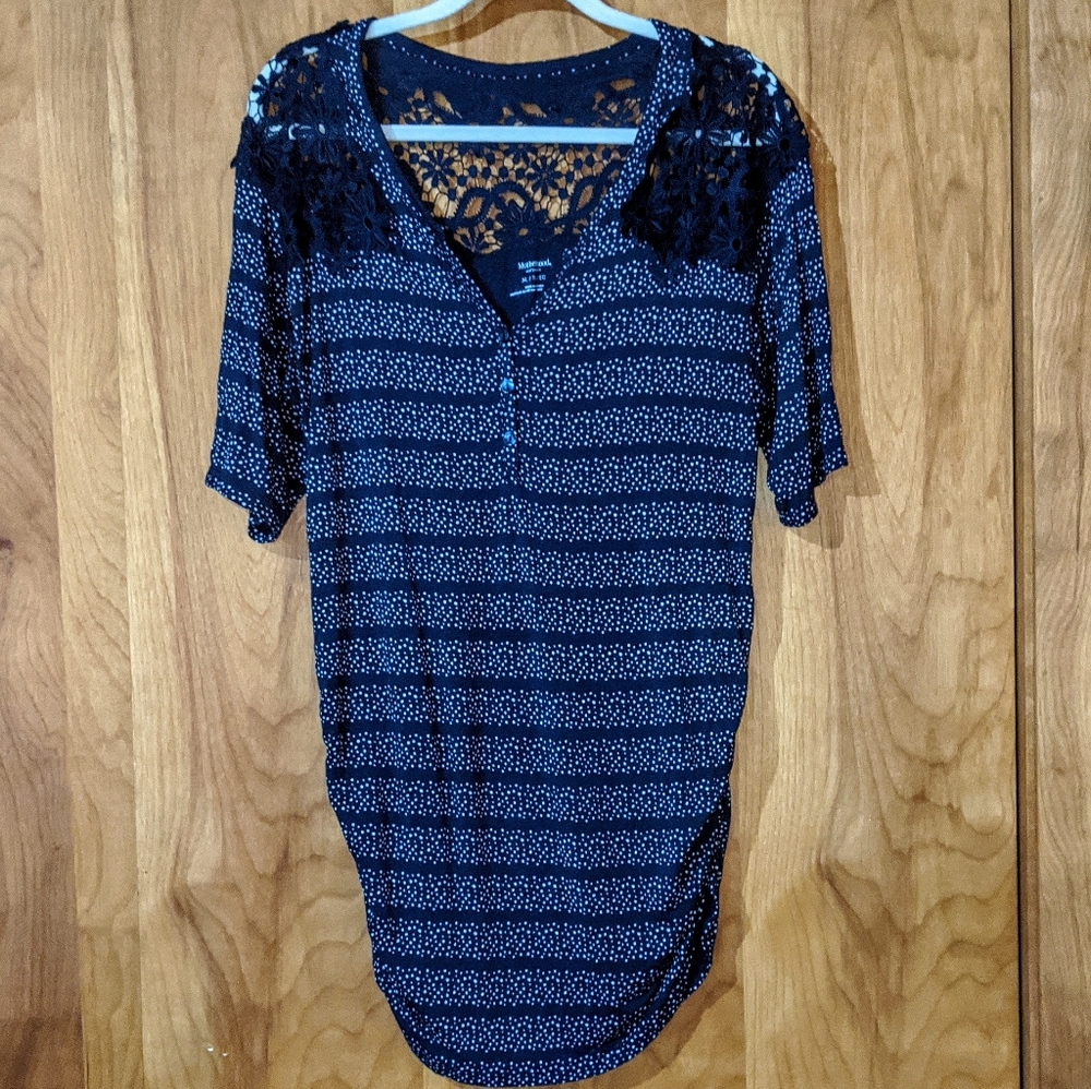 Motherhood Maternity Navy and White polka dot top